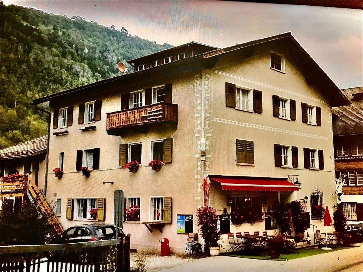 Tavanasa Ustria Crusch Alva B&B 외부 사진